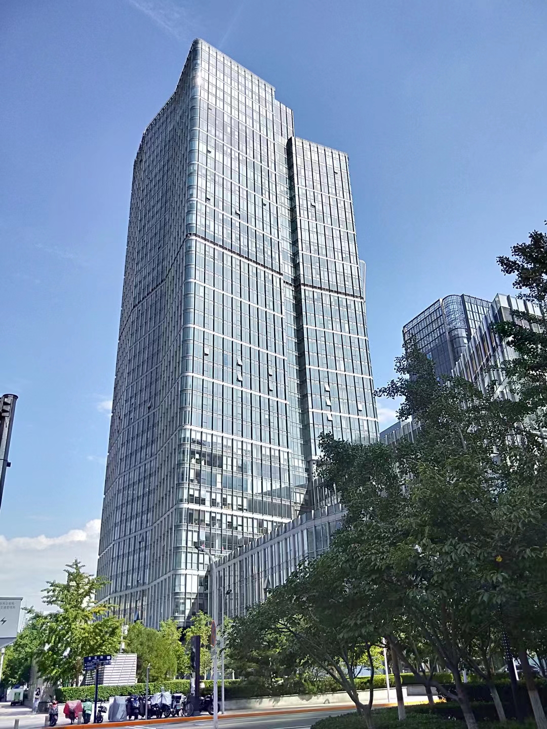 高力国际：2023向阳而生北京办公楼市场将强势回归