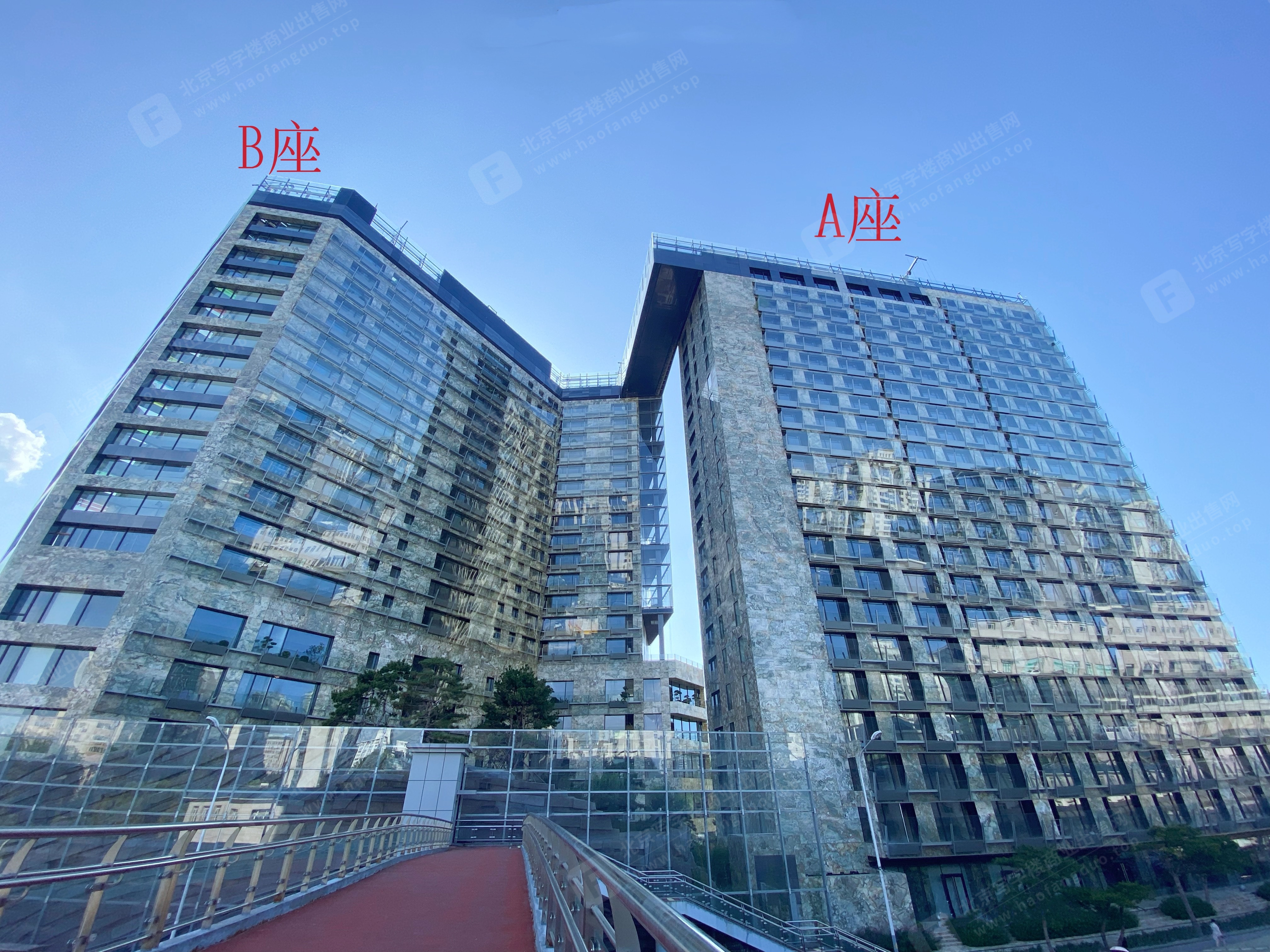 万科时代中心奥林 万科大都会